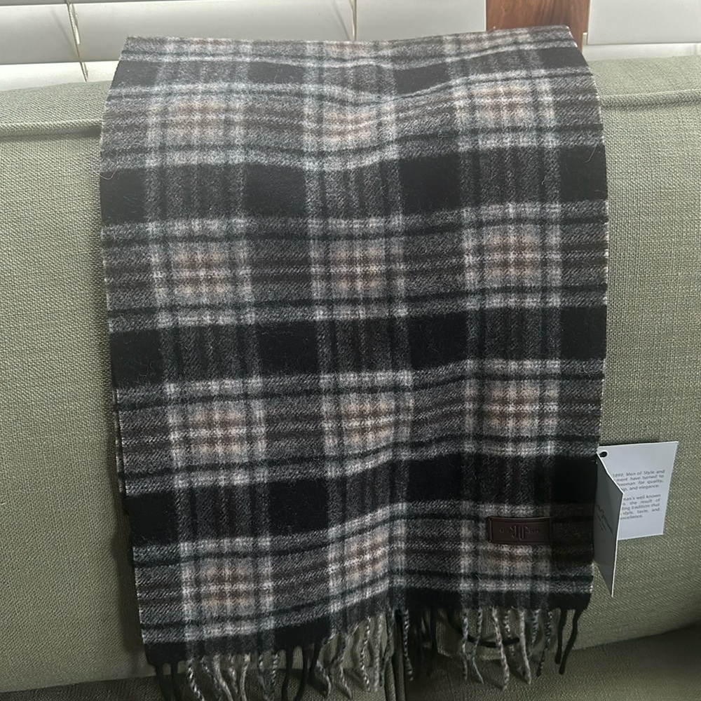 Cashmere wool scarf